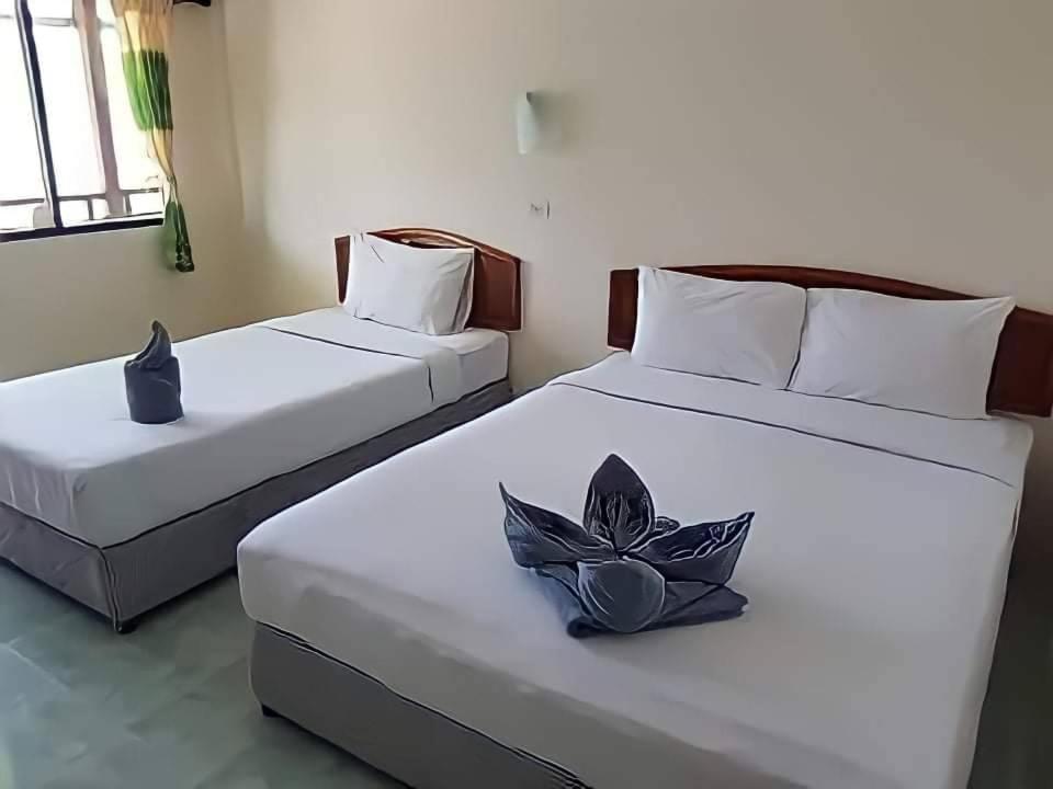 Dalum Beachhouse Phi Phi-eilanden Buitenkant foto